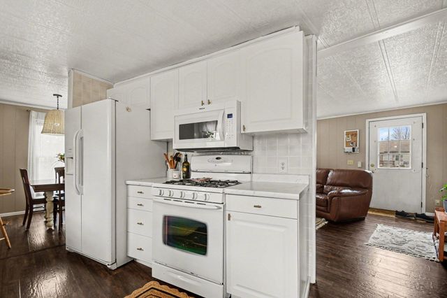 315 Mc Cumber Street, Buchanan City, MI 49107