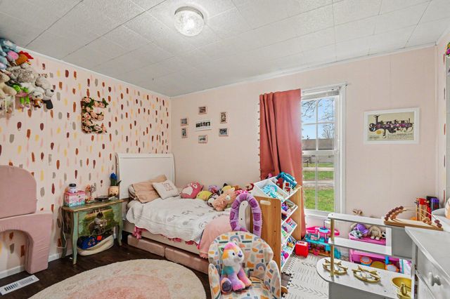 315 Mc Cumber Street, Buchanan City, MI 49107