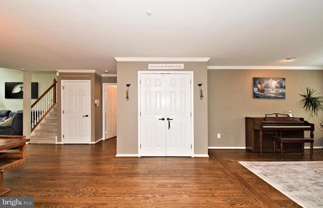 1861 CREEKVIEW LN, Jamison, PA 18929