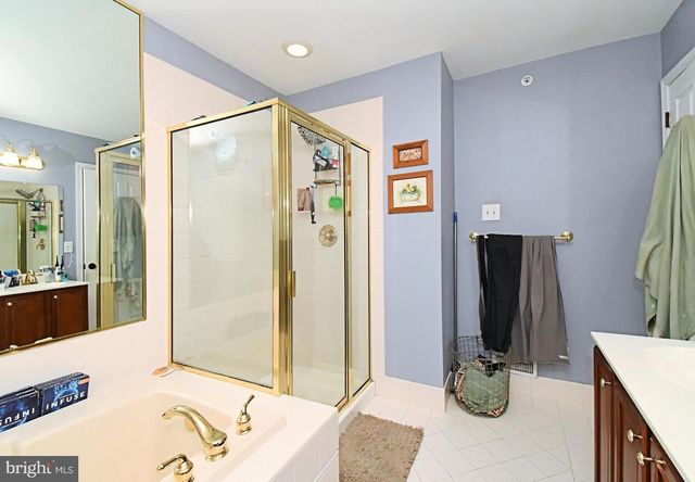 1861 CREEKVIEW LN, Jamison, PA 18929