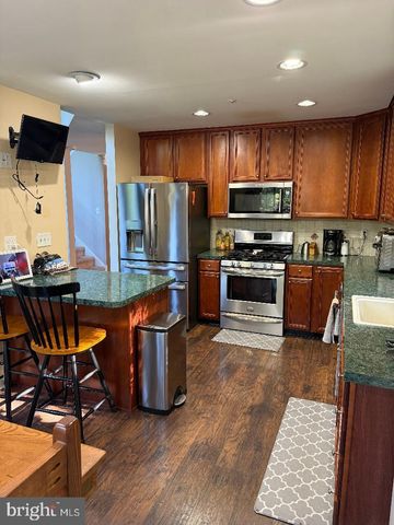 1861 CREEKVIEW LN, Jamison, PA 18929