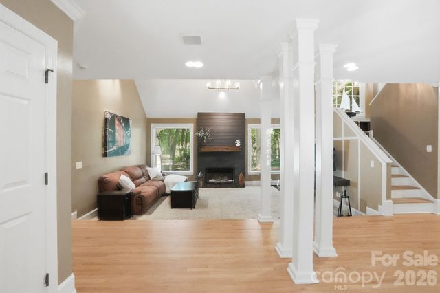 8916 Oxfordshire Court, Huntersville, NC 28078