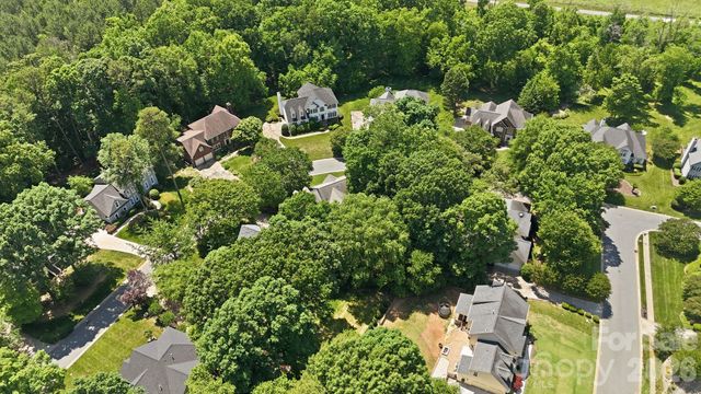 8916 Oxfordshire Court, Huntersville, NC 28078
