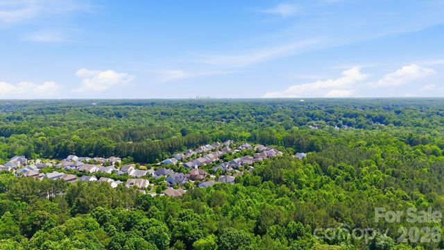 8916 Oxfordshire Court, Huntersville, NC 28078