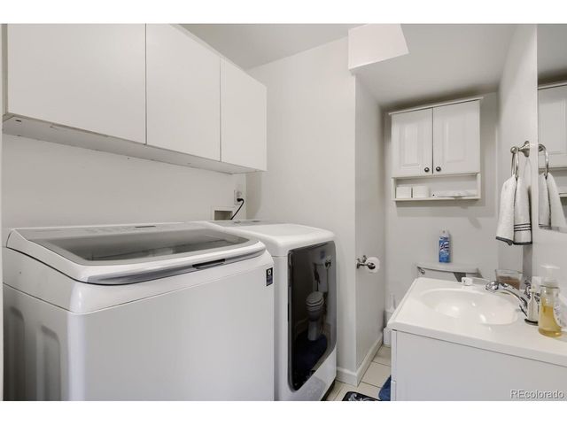 5388 Billings St, Denver, CO 80239