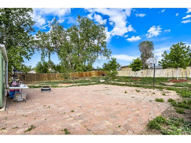 5388 Billings St, Denver, CO 80239