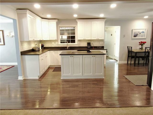 5025 Greentree Trail, South Fulton, GA 30349