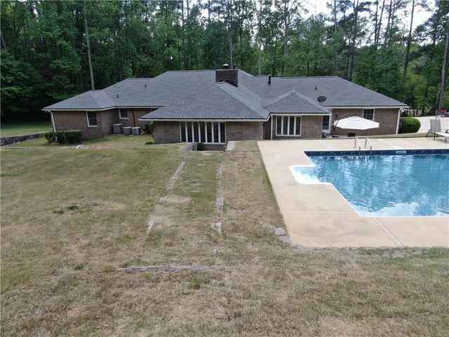 5025 Greentree Trail, South Fulton, GA 30349