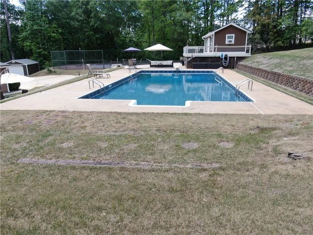5025 Greentree Trail, South Fulton, GA 30349