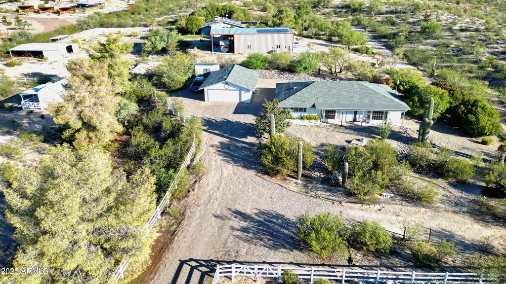 35155 S TURTLE CREEK Road, Wickenburg, AZ 85390 — exterior