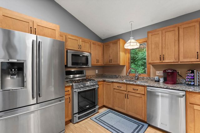 17595 Italy Court, Lakeville, MN 55044