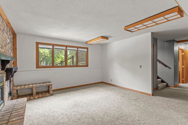17595 Italy Court, Lakeville, MN 55044