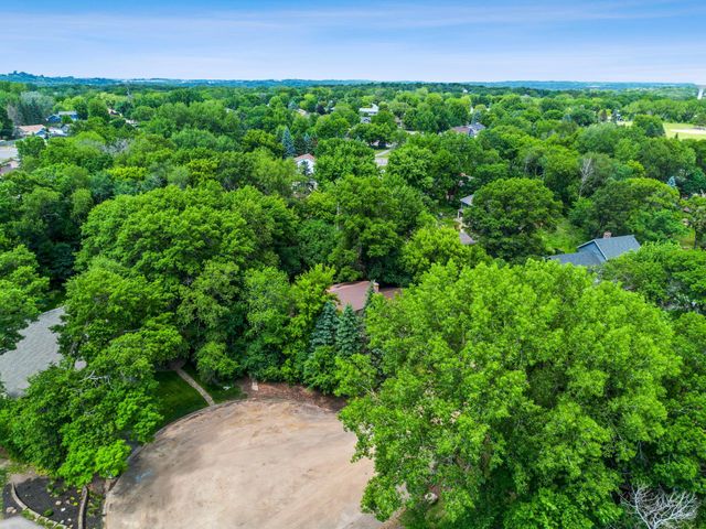 17595 Italy Court, Lakeville, MN 55044