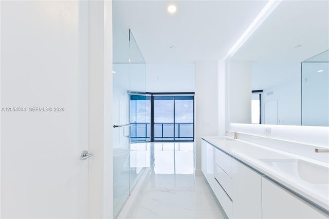 700 NE 24th St 4101, Miami, FL 33137