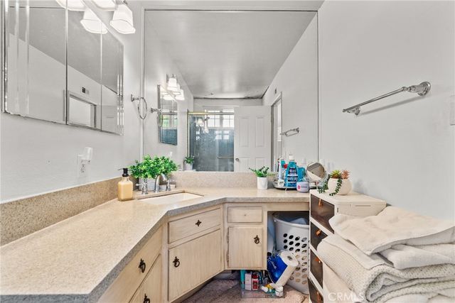 2691 Grayson Court, Simi Valley, CA 93065