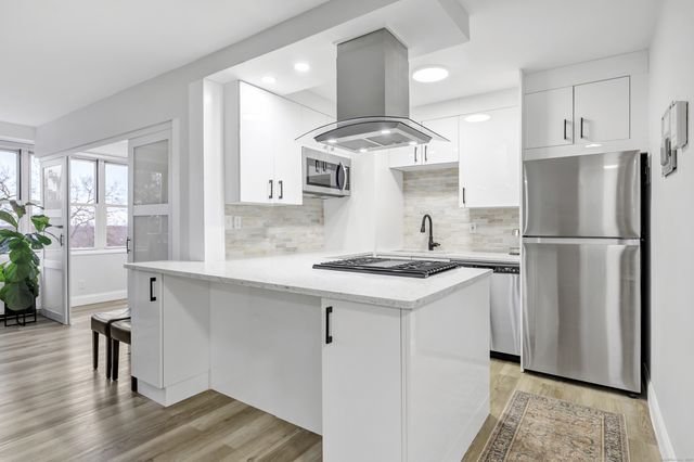 2625 Park Avenue 5S, Bridgeport, CT 06604