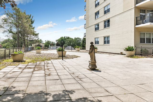 2625 Park Avenue 5S, Bridgeport, CT 06604