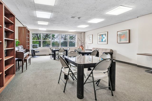 2625 Park Avenue 5S, Bridgeport, CT 06604