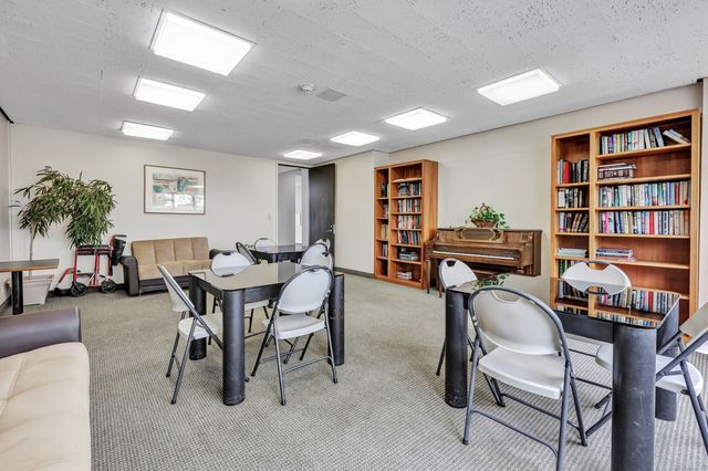 2625 Park Avenue 5S, Bridgeport, CT 06604