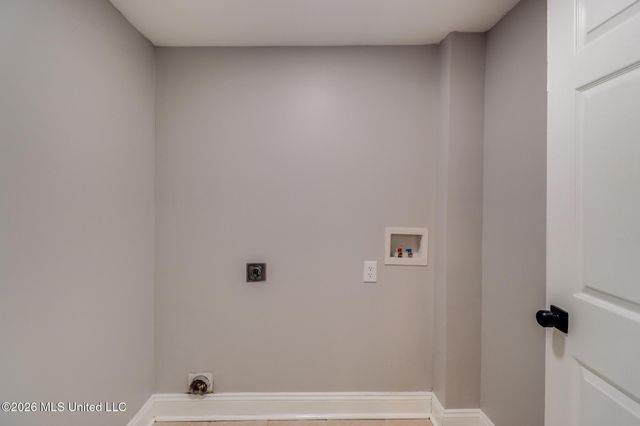 2012 Collins Boulevard, Gulfport, MS 39507