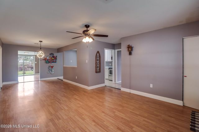 2012 Collins Boulevard, Gulfport, MS 39507