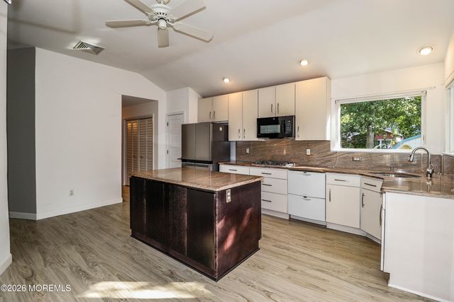 511 Conifer Drive, Forked River, NJ 08731