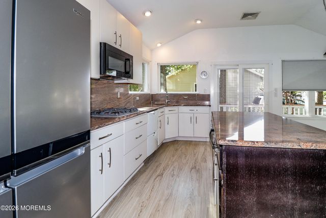 511 Conifer Drive, Forked River, NJ 08731