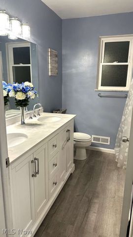 2700 E Royalton Road, Broadview Heights, OH 44141