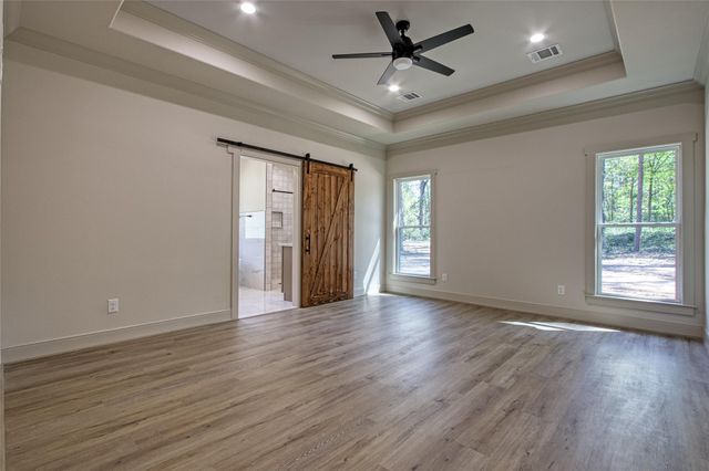 10502 Greenbriar Drive, Plantersville, TX 77363