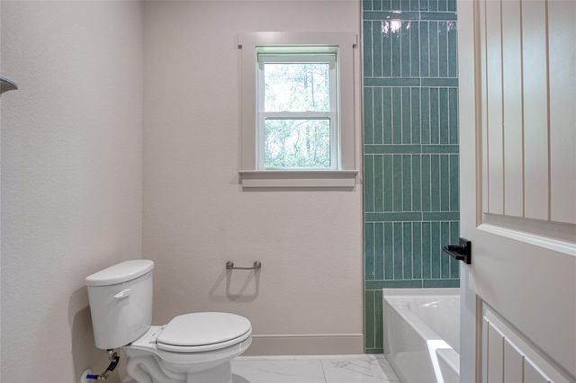 10502 Greenbriar Drive, Plantersville, TX 77363