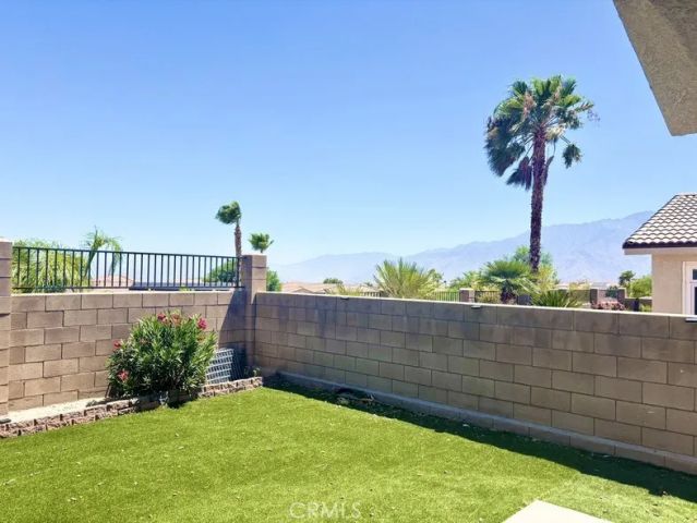8422 Meadows, Desert Hot Springs, CA 92240