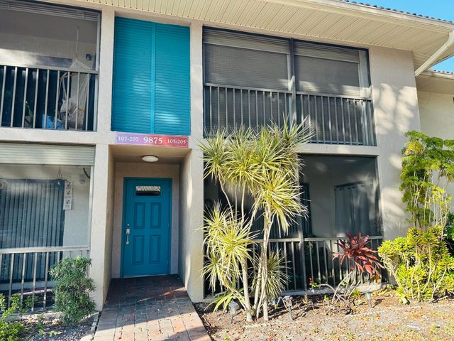 9875 Pineapple Tree Drive 205, Boynton Beach, FL 33436