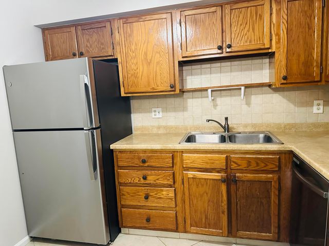 9875 Pineapple Tree Drive 205, Boynton Beach, FL 33436