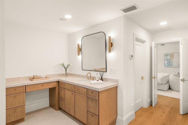 4877 Pineview Circle, Delray Beach, FL 33445