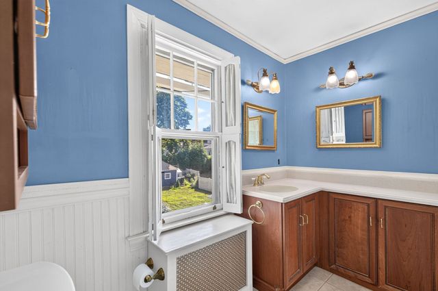 21 Grant St, North Attleboro, MA 02760
