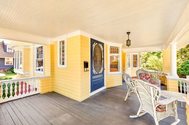 21 Grant St, North Attleboro, MA 02760