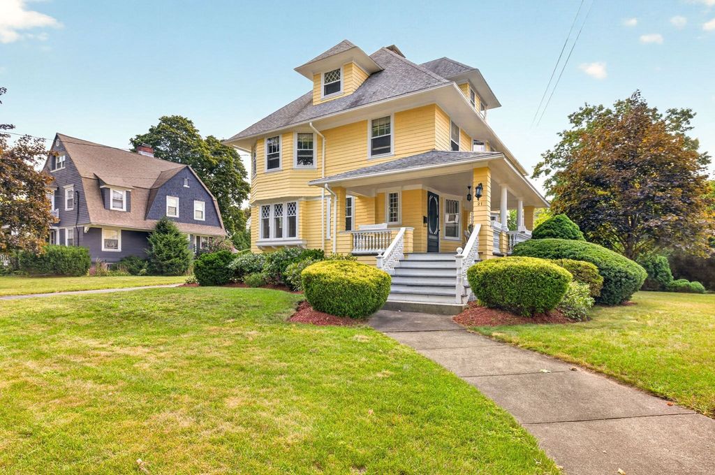 21 Grant St, North Attleboro, MA 02760