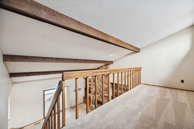 3423 Chalet Drive NW, Rochester, MN 55901