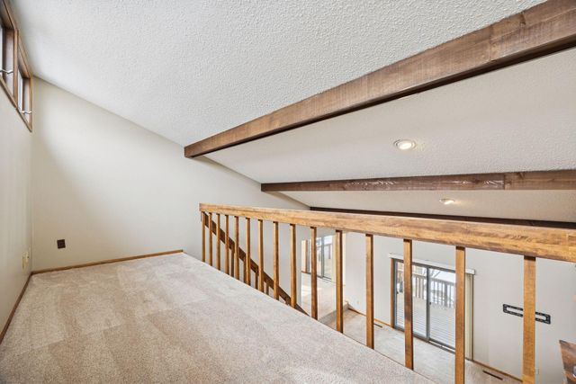 3423 Chalet Drive NW, Rochester, MN 55901