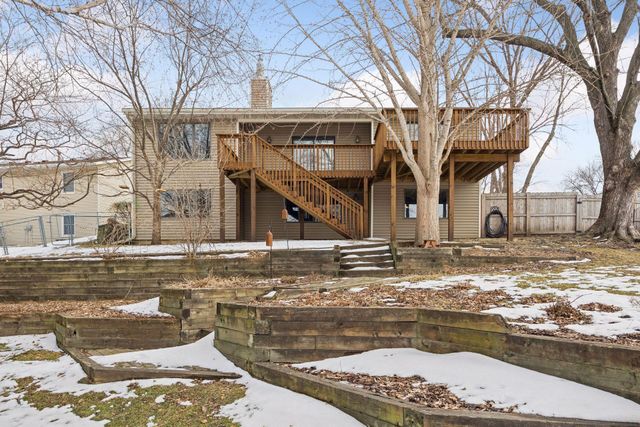 3423 Chalet Drive NW, Rochester, MN 55901