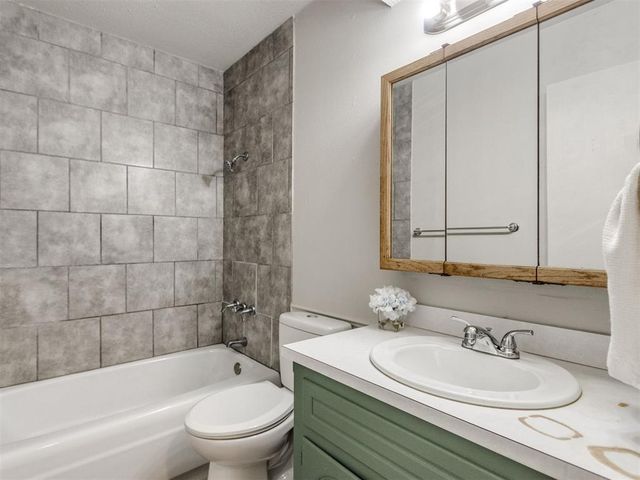 1205 E Madison Street, Oklahoma City, OK 73111