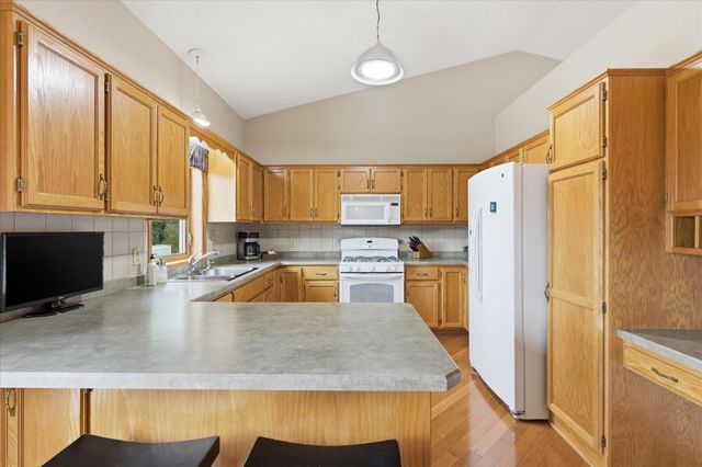 12140 Jonquil Street NW, Coon Rapids, MN 55433