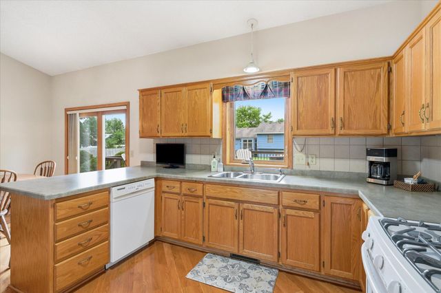 12140 Jonquil Street NW, Coon Rapids, MN 55433
