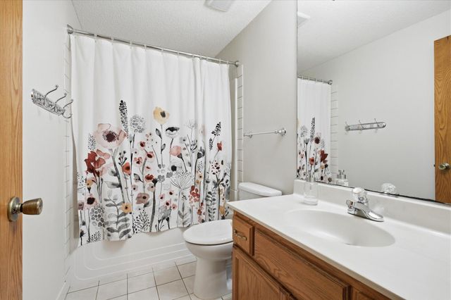 12140 Jonquil Street NW, Coon Rapids, MN 55433