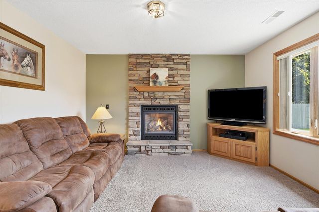 12140 Jonquil Street NW, Coon Rapids, MN 55433