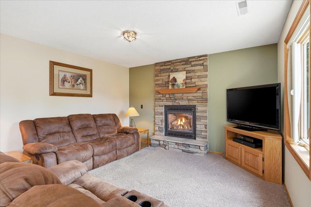 12140 Jonquil Street NW, Coon Rapids, MN 55433