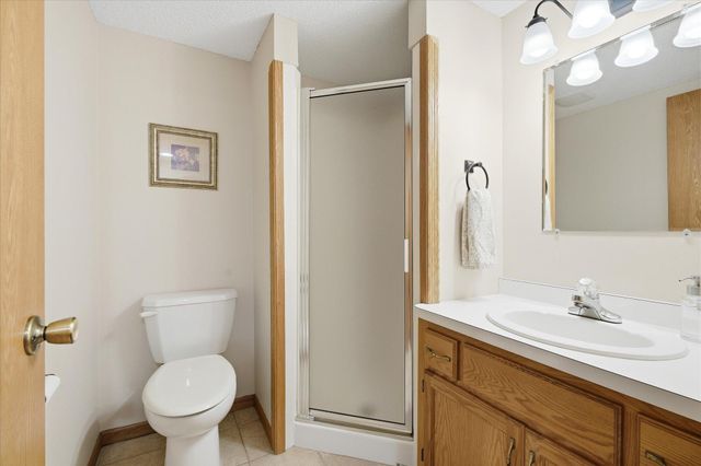 12140 Jonquil Street NW, Coon Rapids, MN 55433