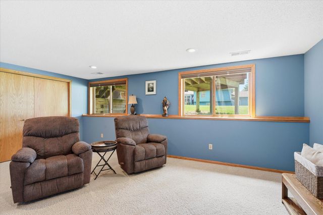 12140 Jonquil Street NW, Coon Rapids, MN 55433