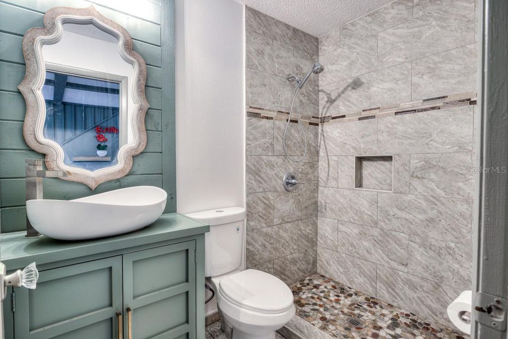 Image 7 of property listing at 26 FILLMORE LANE, Palm Coast, FL 32137