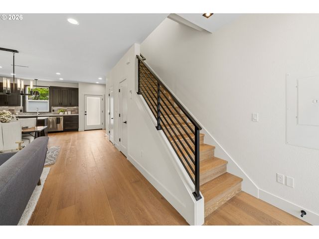 3992 Ne 35TH Ave, Portland, OR 97212